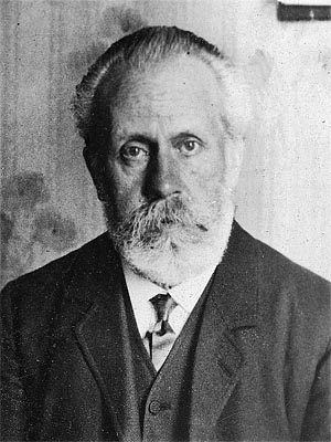 Пабло Иглесиас (1850 - 1925) - лидер Испанской социалистической рабочей партии во второй половине XIX века