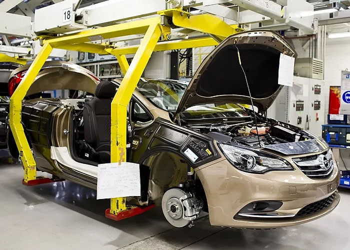 Автомобильный завод Opel в Сарагосе (Испания)