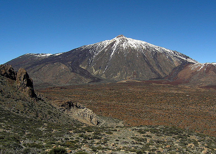 Вулкан Тейде - высочайшая точка Испании (3718 м)